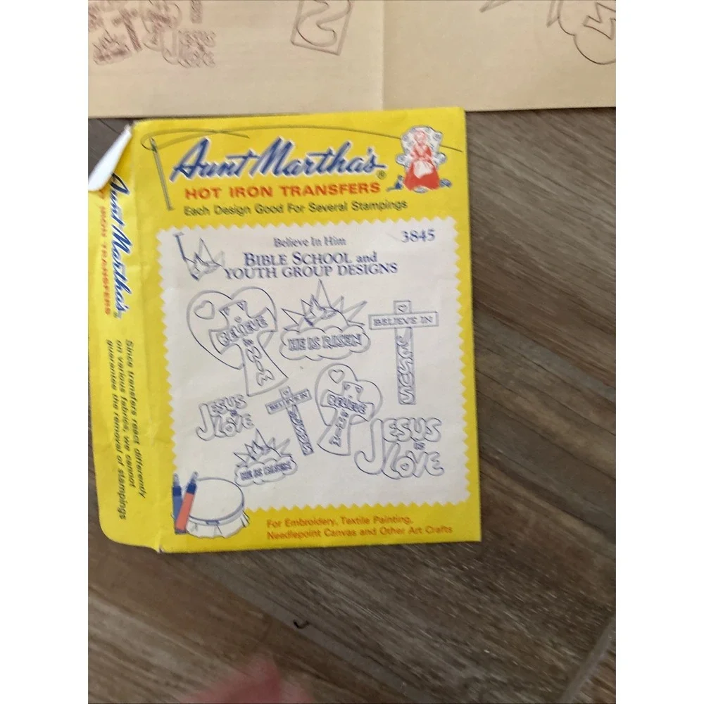 Vintage Aunt Martha's‎ Hot Iron Transfers, NIP, #3845  Designs